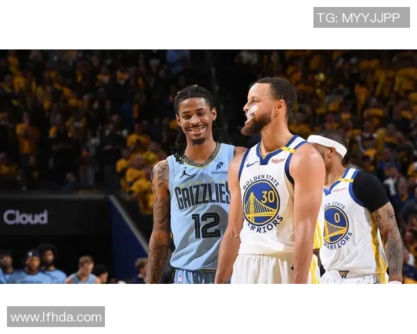 2015年NBA季后赛灰熊与勇士激战回顾与精彩瞬间分析