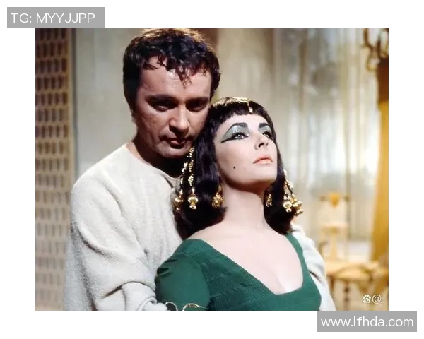 足球明星夫妻档揭秘他们的爱情故事与共同生活的点滴瞬间